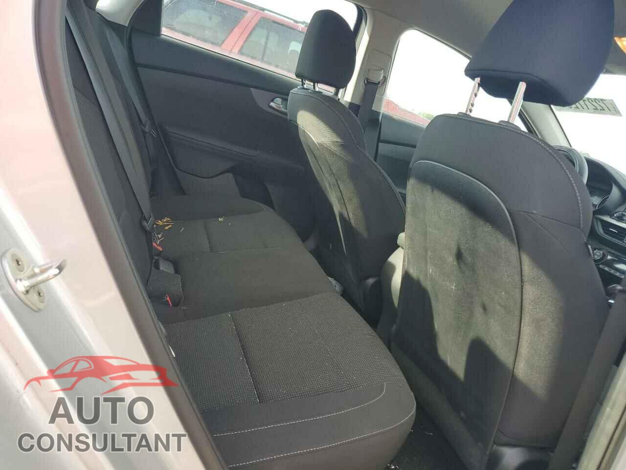 KIA FORTE 2019 - 3KPF24AD7KE129716