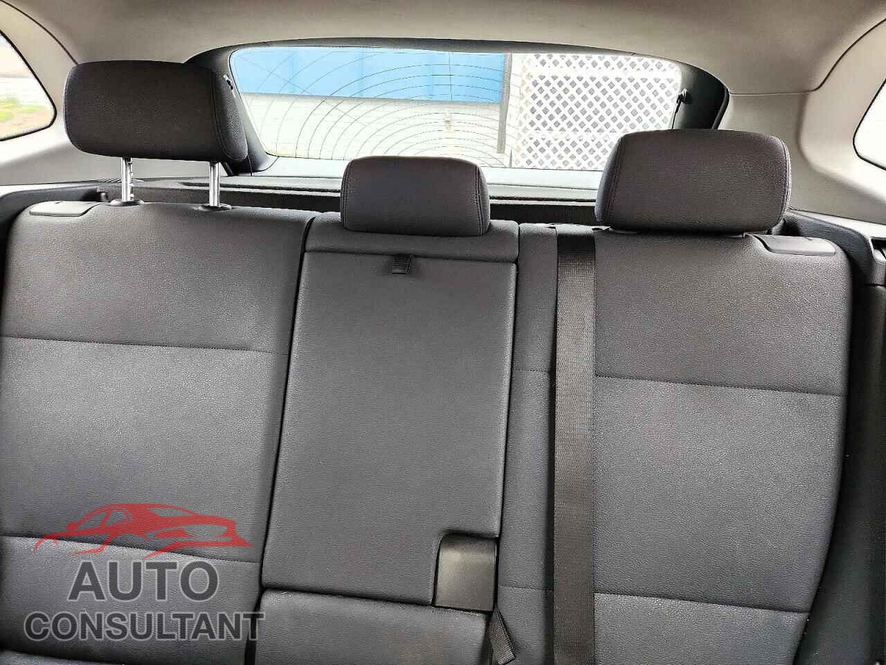 BMW X1 2013 - WBAVL1C57DVR85588