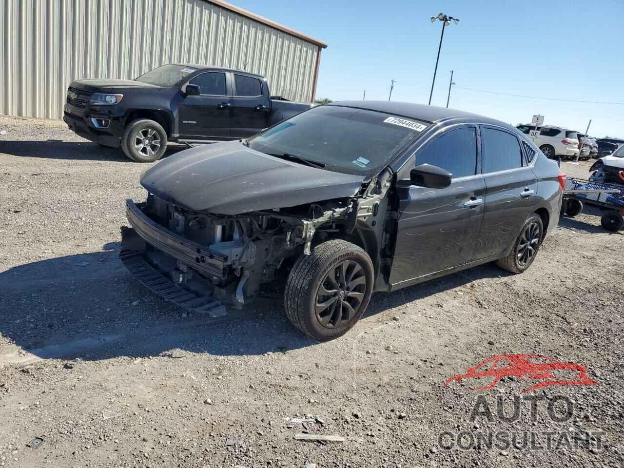 NISSAN SENTRA 2018 - 3N1AB7AP3JY315386