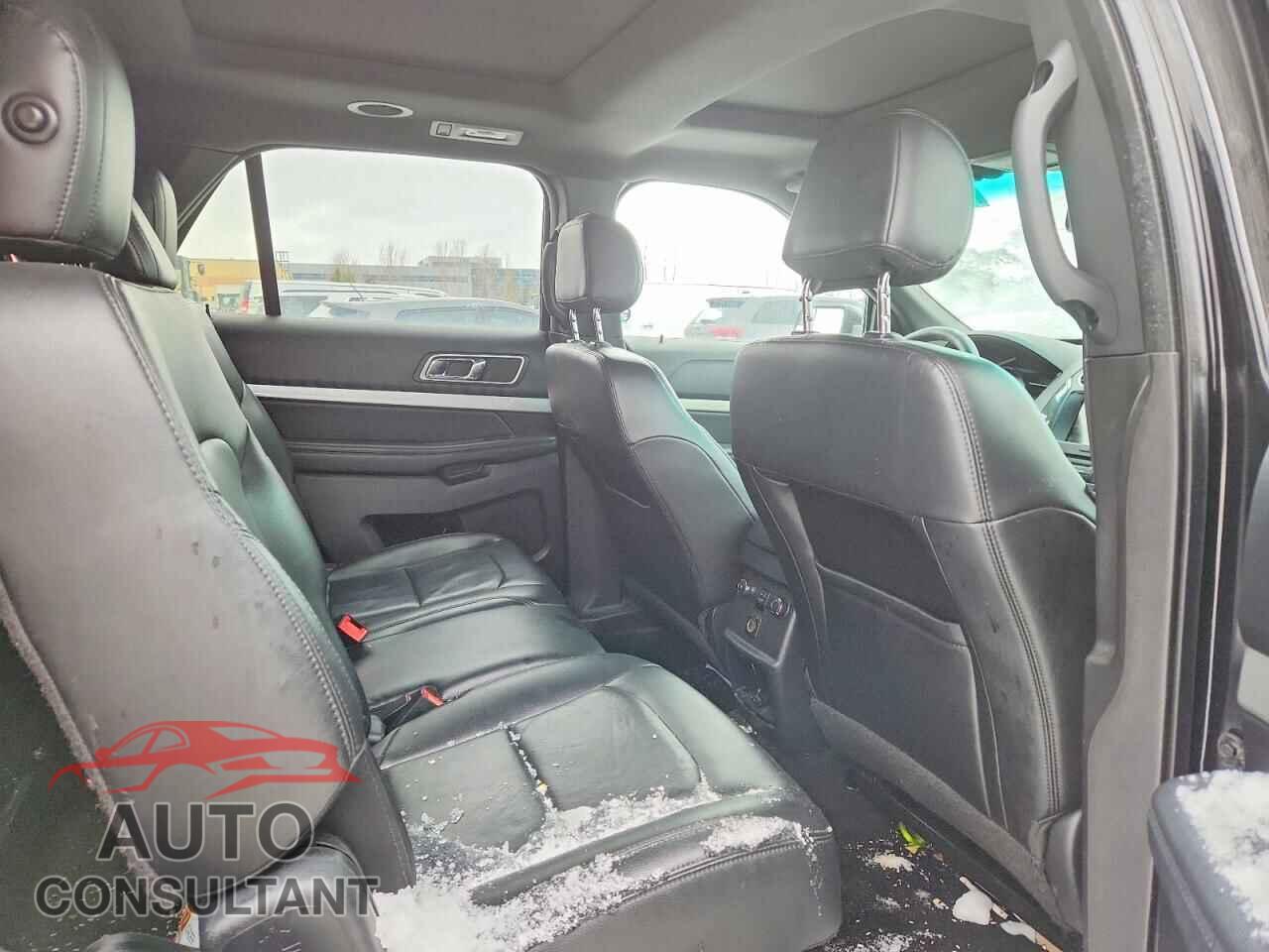 FORD EXPLORER 2017 - 1FM5K8D87HGA00378