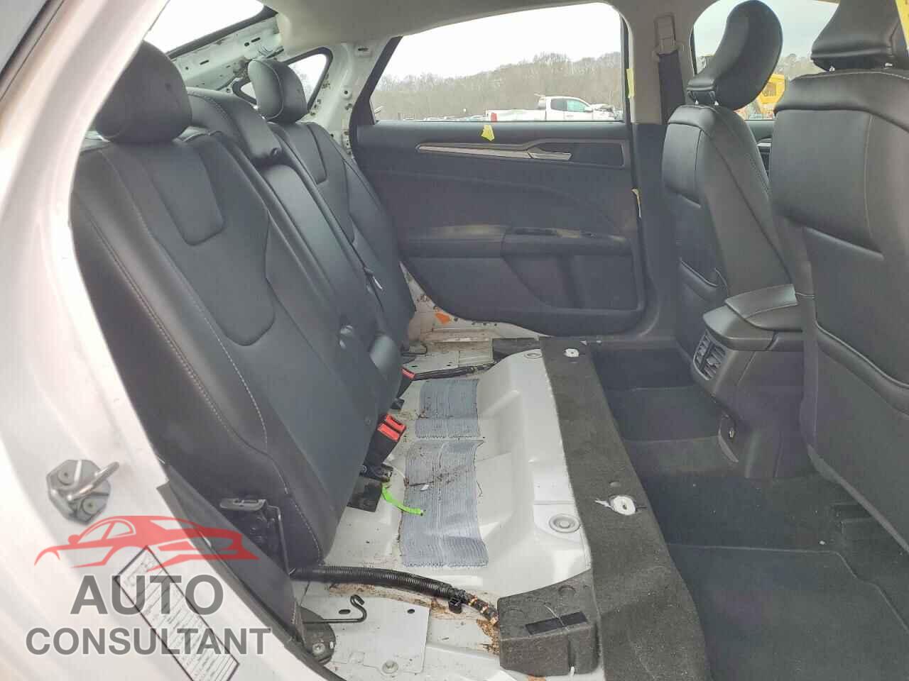 FORD FUSION 2016 - 3FA6P0K98GR308681