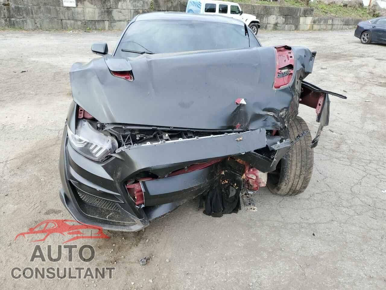 FORD MUSTANG 2017 - 1FA6P8CF8H5263832
