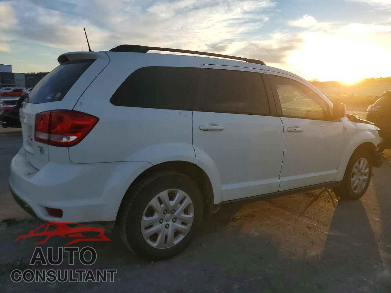 DODGE JOURNEY 2019 - 3C4PDCBB0KT758199
