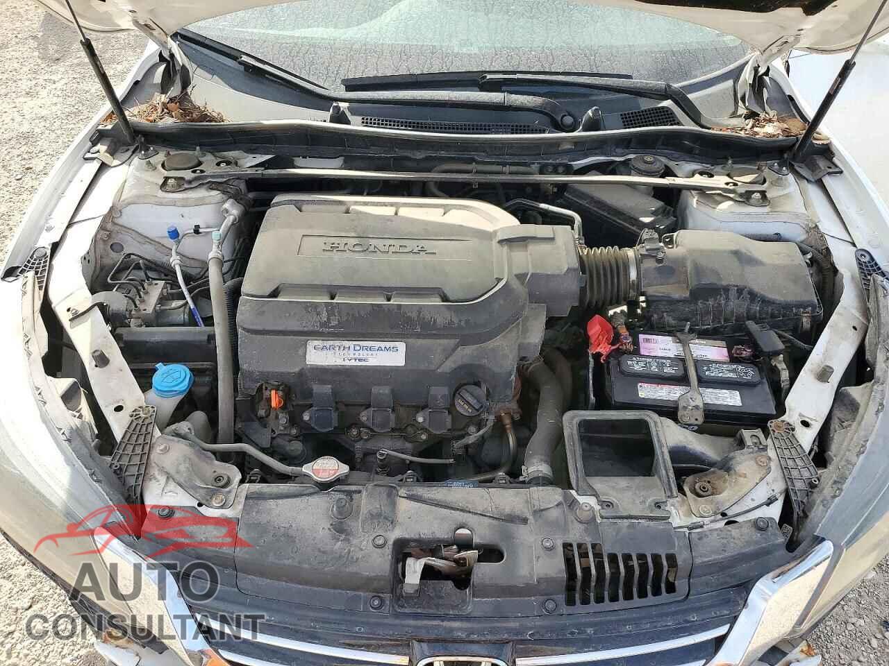 HONDA ACCORD 2015 - 1HGCR3F84FA013761