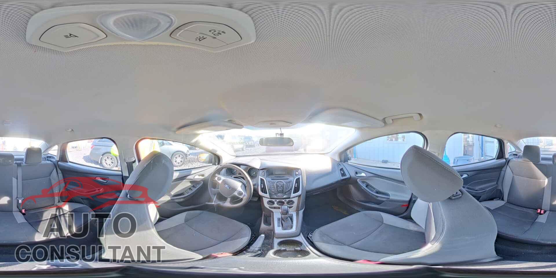 FORD FOCUS 2014 - 1FADP3F2XEL222788