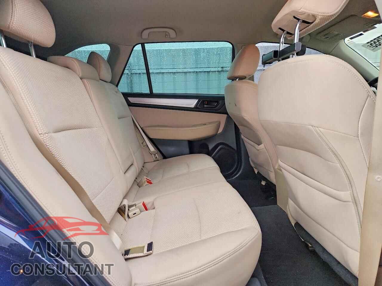 SUBARU OUTBACK 2018 - 4S4BSAACXJ3237916