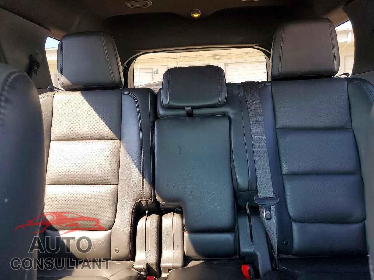 FORD EXPLORER 2015 - 1FM5K8F89FGA52945