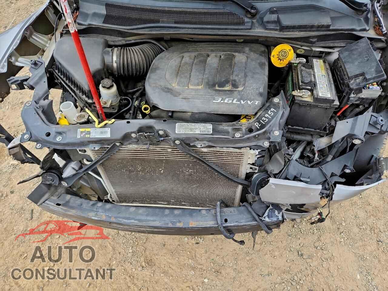 DODGE CARAVAN 2013 - 2C4RDGBG9DR791915