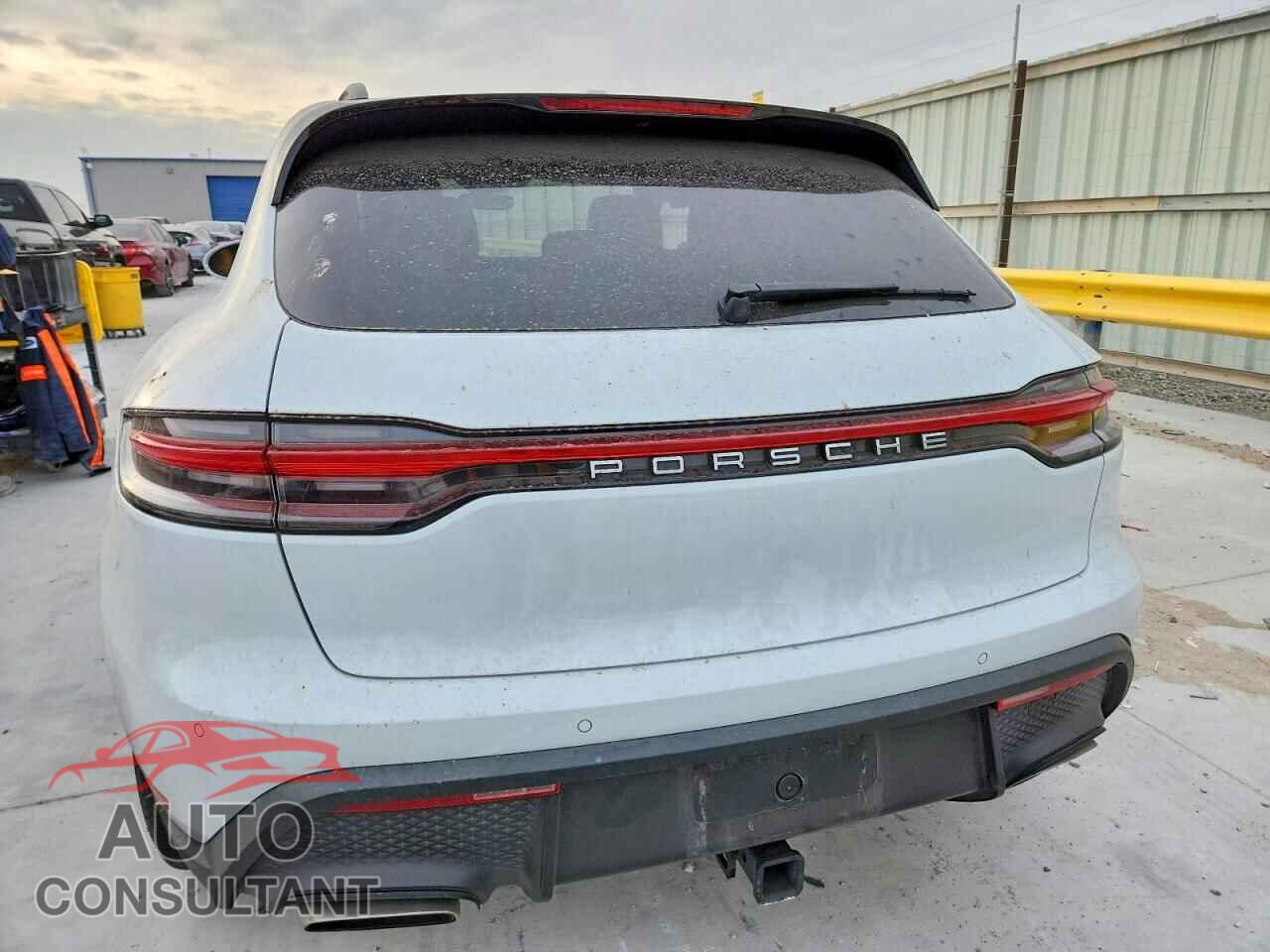 PORSCHE MACAN 2022 - WP1AA2A52NLB03674