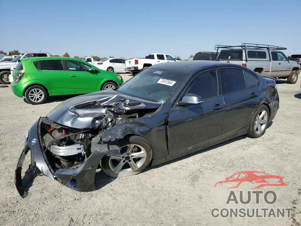 BMW 3 SERIES 2014 - WBA3C1C56EK105085