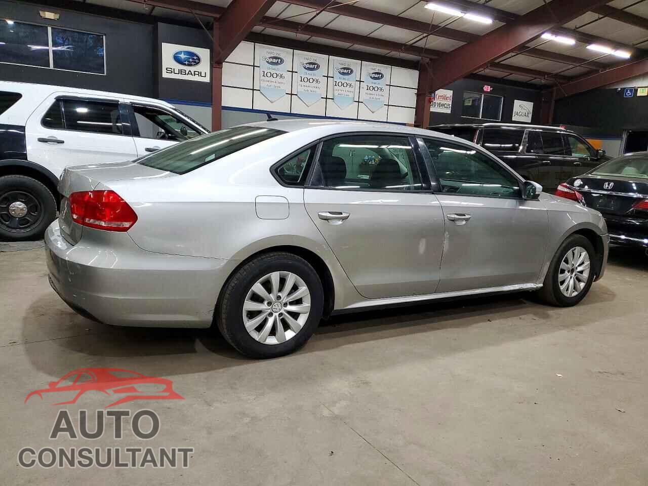VOLKSWAGEN PASSAT 2013 - 1VWAP7A30DC004861