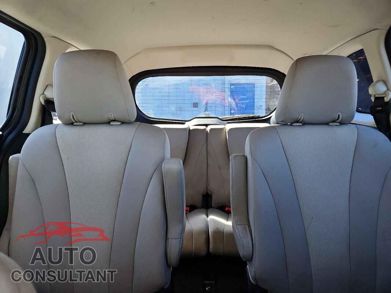 MAZDA 5 2013 - JM1CW2BL0D0146628