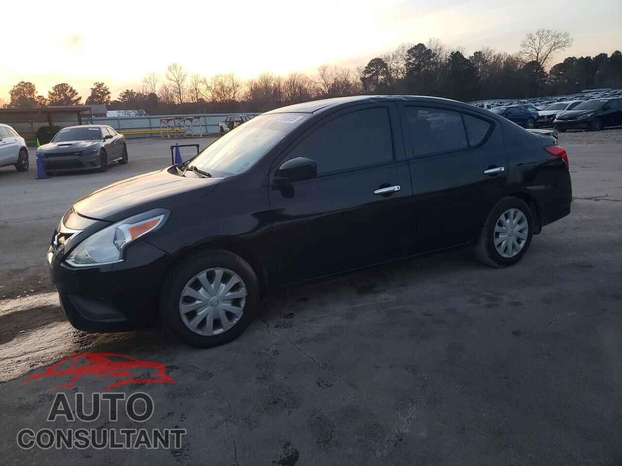 NISSAN VERSA 2017 - 3N1CN7AP3HL866053
