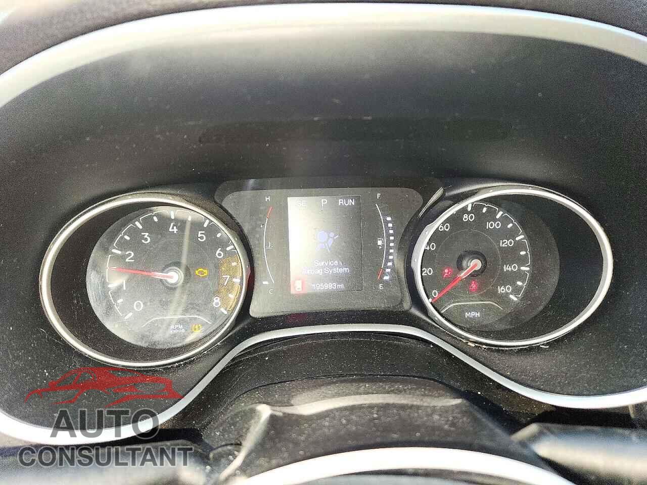 JEEP COMPASS 2017 - 3C4NJCBB6HT668712