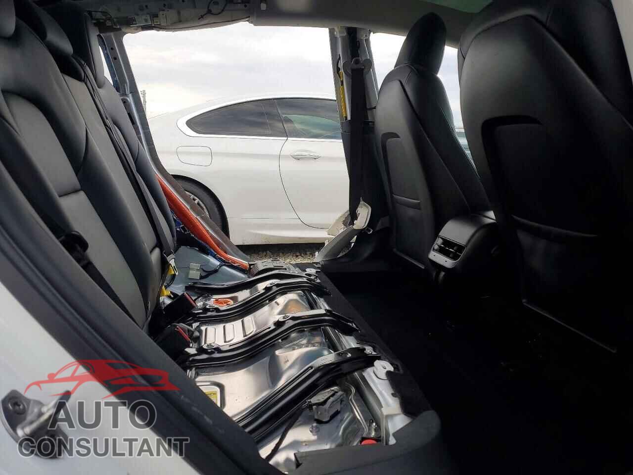 TESLA MODEL 3 2023 - 5YJ3E1EA3PF452929