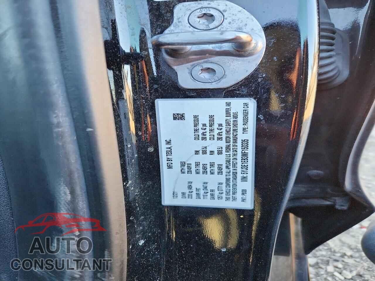 TESLA MODEL 3 2021 - 5YJ3E1EB3MF150335