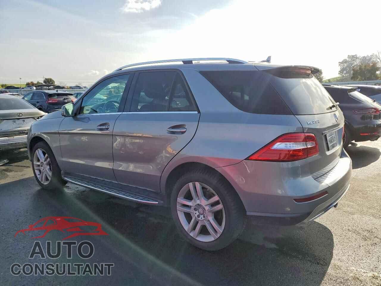 MERCEDES-BENZ M-CLASS 2015 - 4JGDA0EB7FA549329