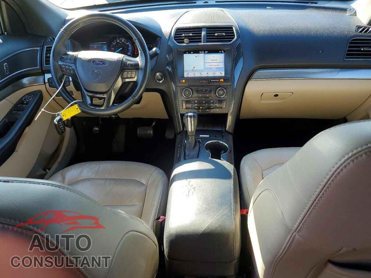 FORD EXPLORER 2018 - 1FM5K7D80JGB03223
