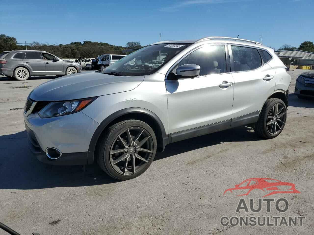 NISSAN ROGUE 2019 - JN1BJ1CP5KW225361