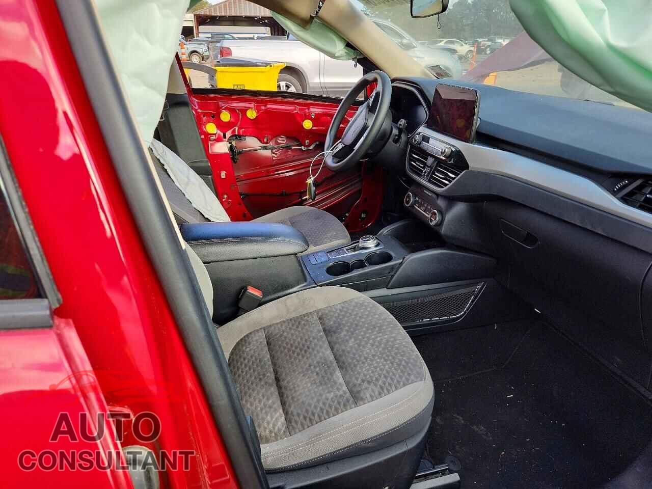 FORD ESCAPE 2020 - 1FMCU0G61LUA23498