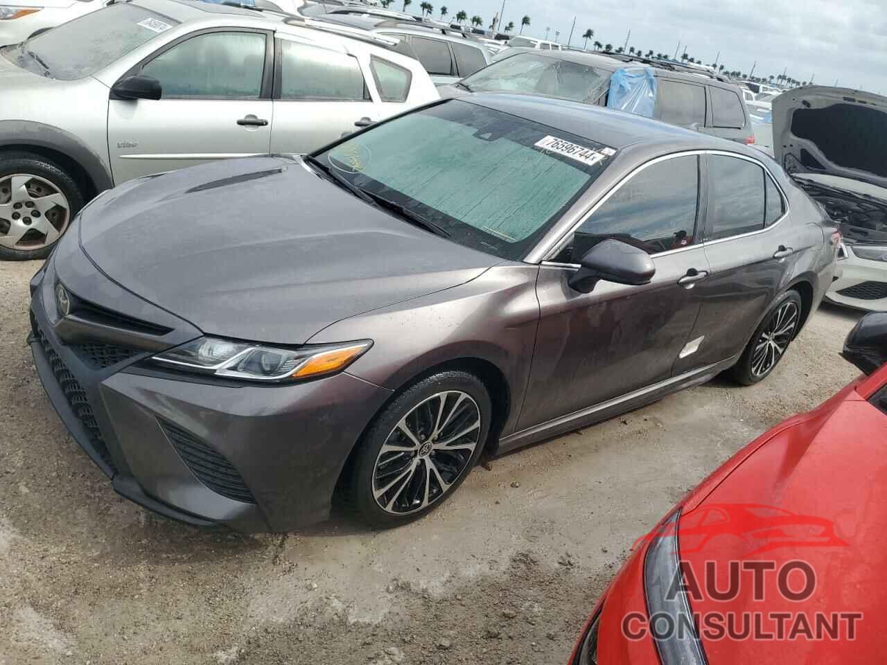 TOYOTA CAMRY 2020 - 4T1G11AK7LU365530