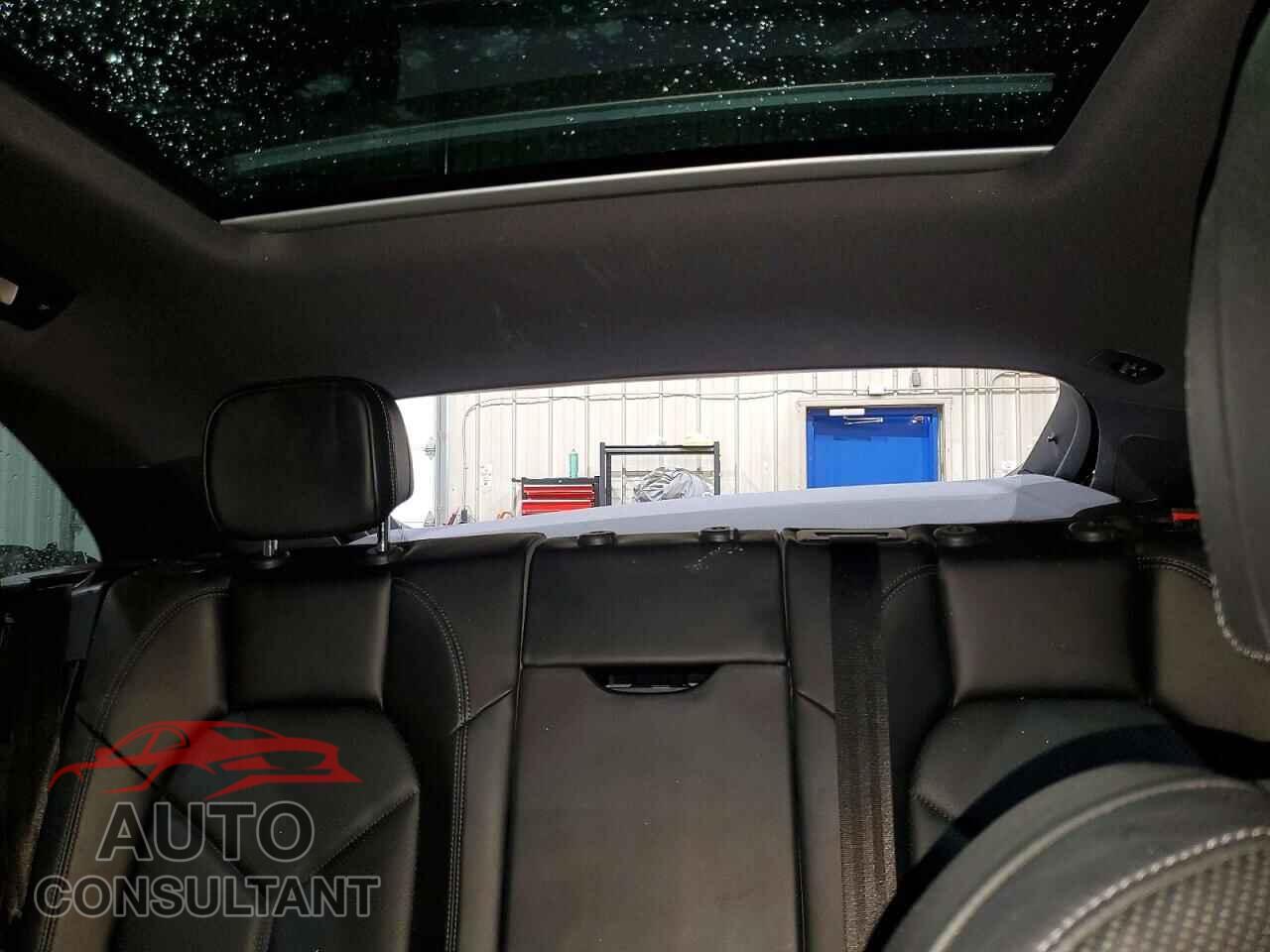 PORSCHE MACAN 2018 - WP1AB2A56JLB32649