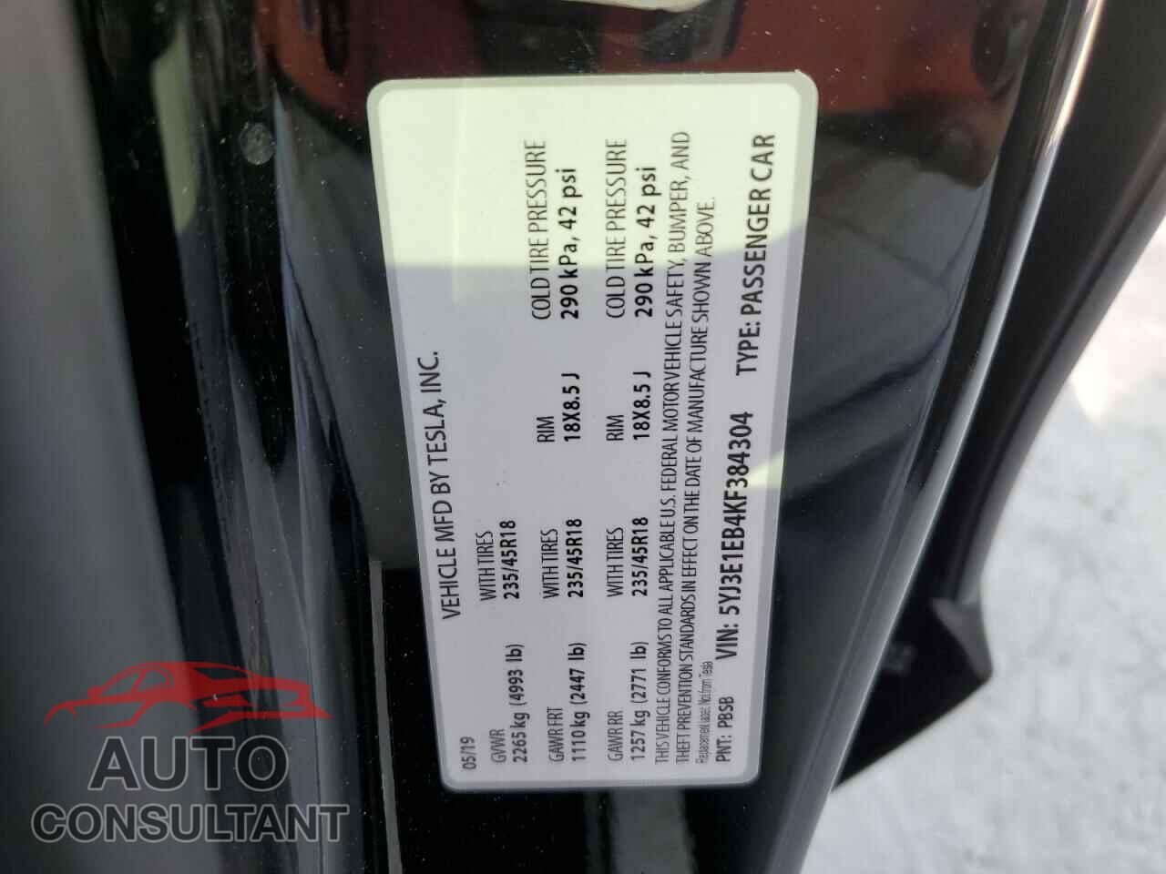 TESLA MODEL 3 2019 - 5YJ3E1EB4KF384304