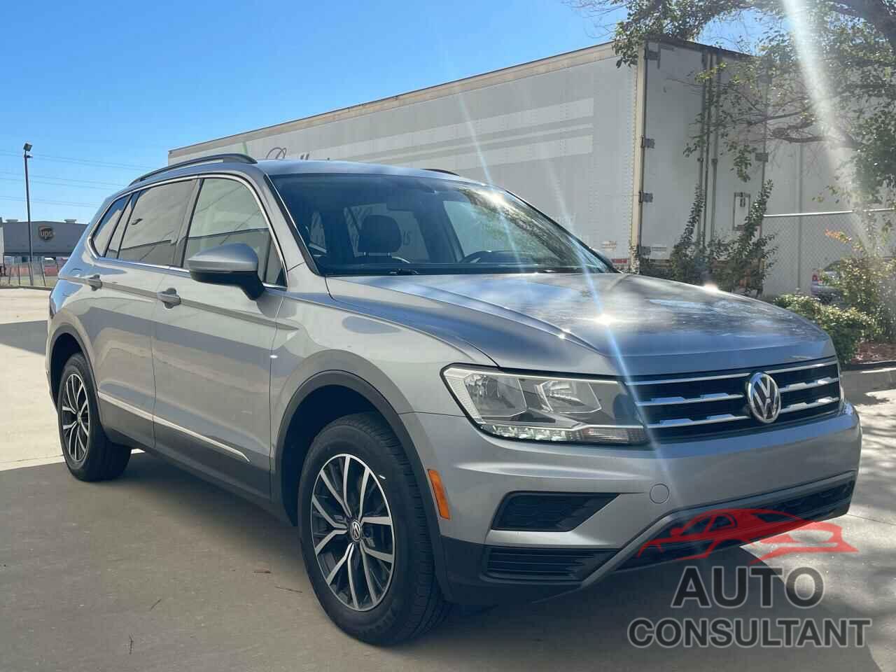 VOLKSWAGEN TIGUAN 2020 - 3VV2B7AX0LM101758