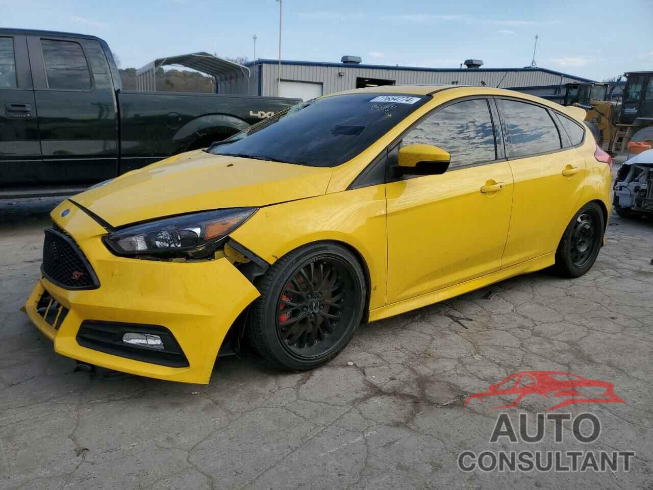 FORD FOCUS 2018 - 1FADP3L90JL238414