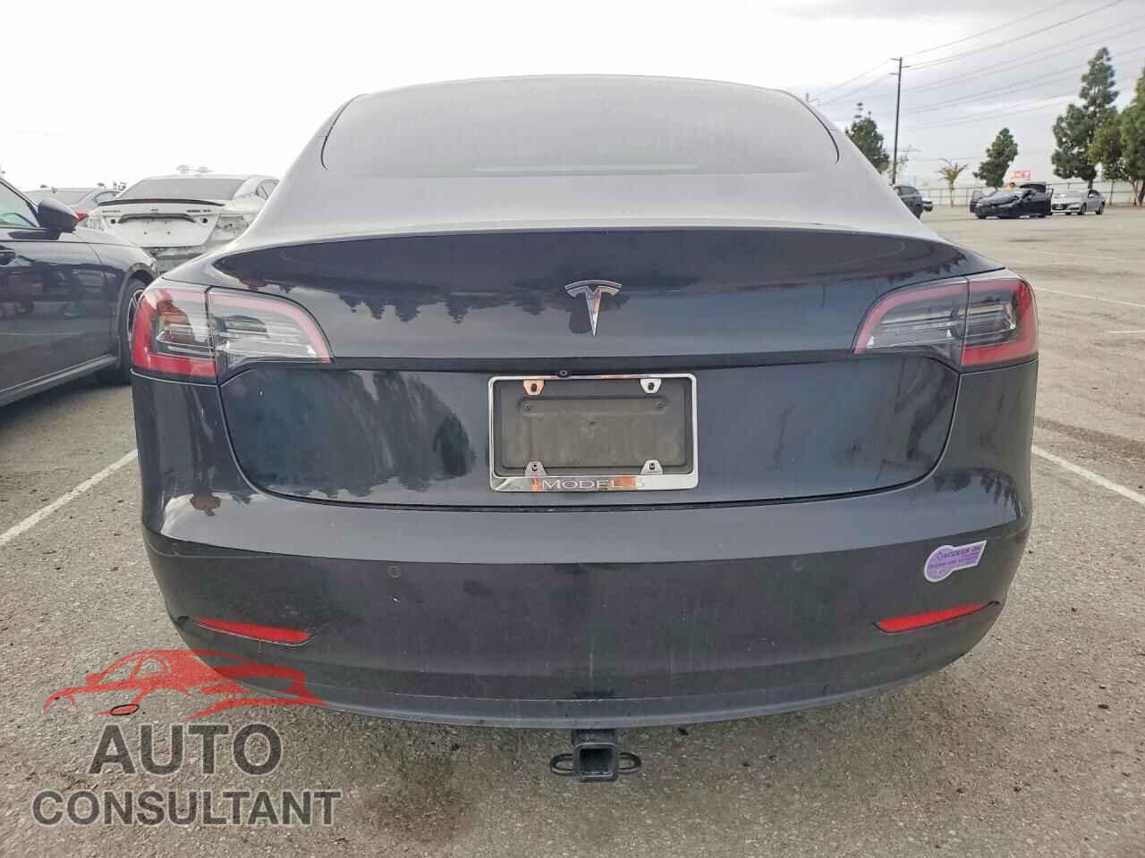 TESLA MODEL 3 2019 - 5YJ3E1EA7KF410885