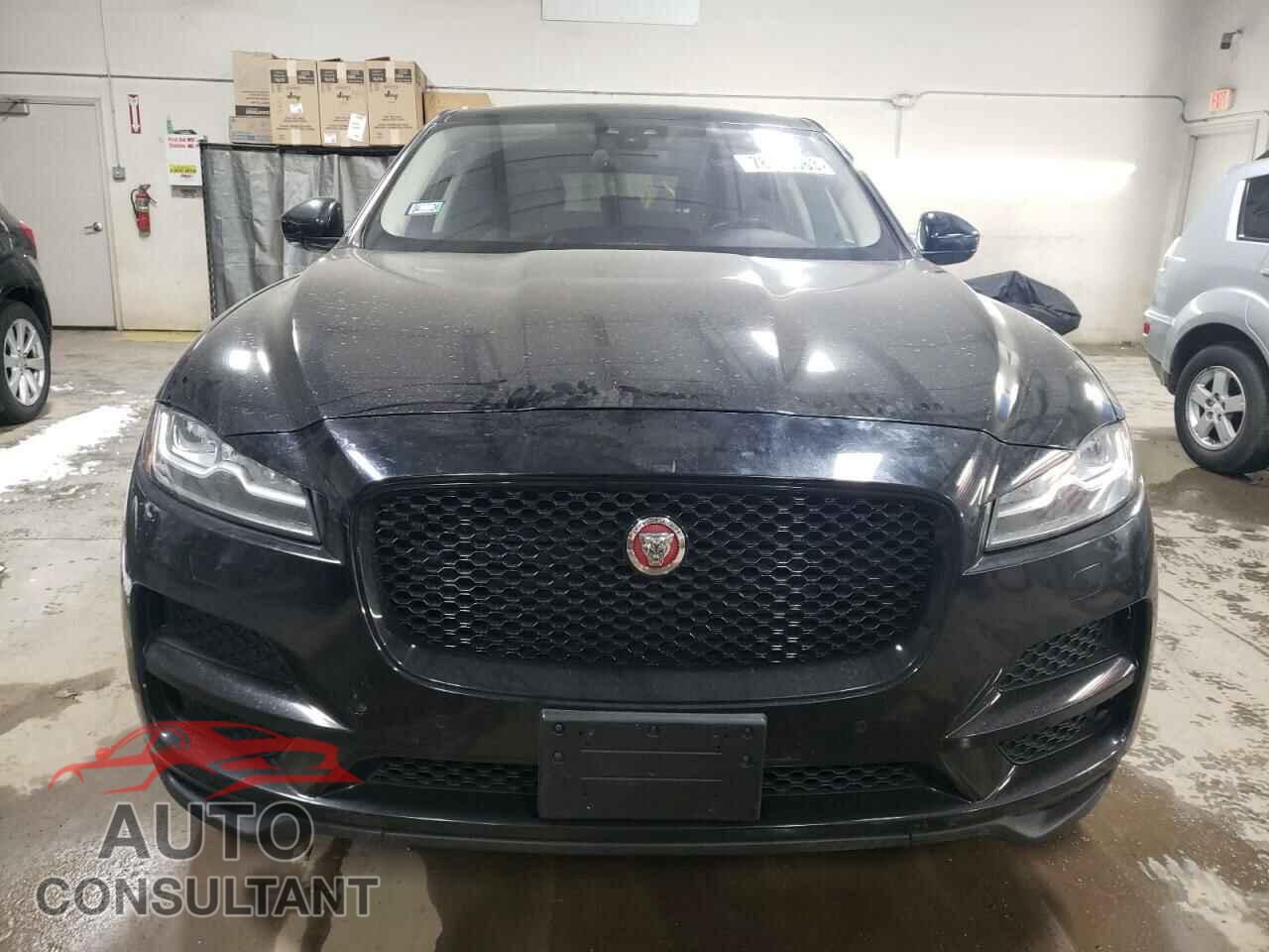 JAGUAR F-PACE 2017 - SADCK2BVXHA896880