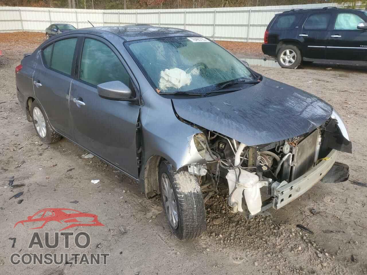 NISSAN VERSA 2017 - 3N1CN7AP3HL903263