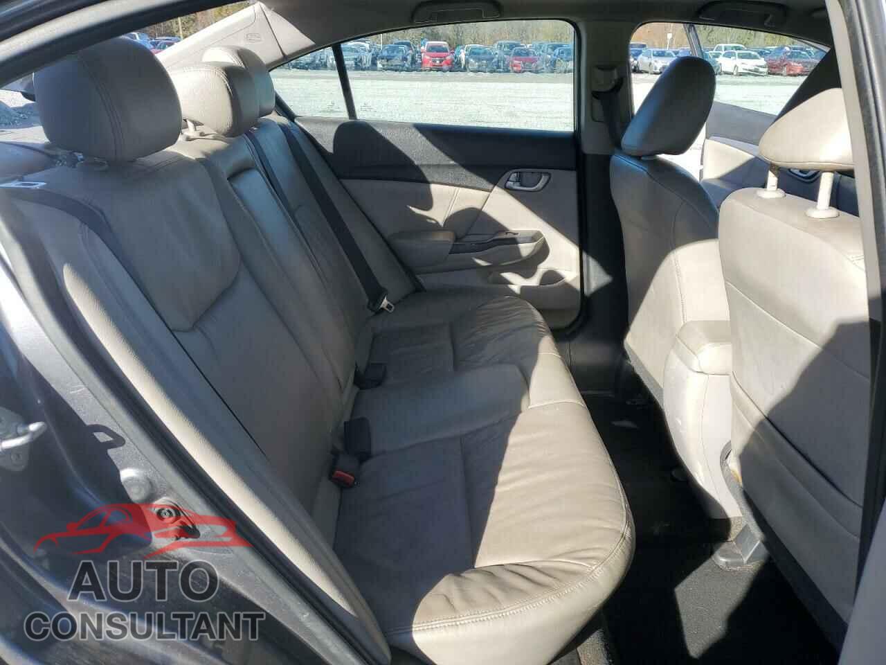 HONDA CIVIC 2014 - 2HGFB2F92EH541447