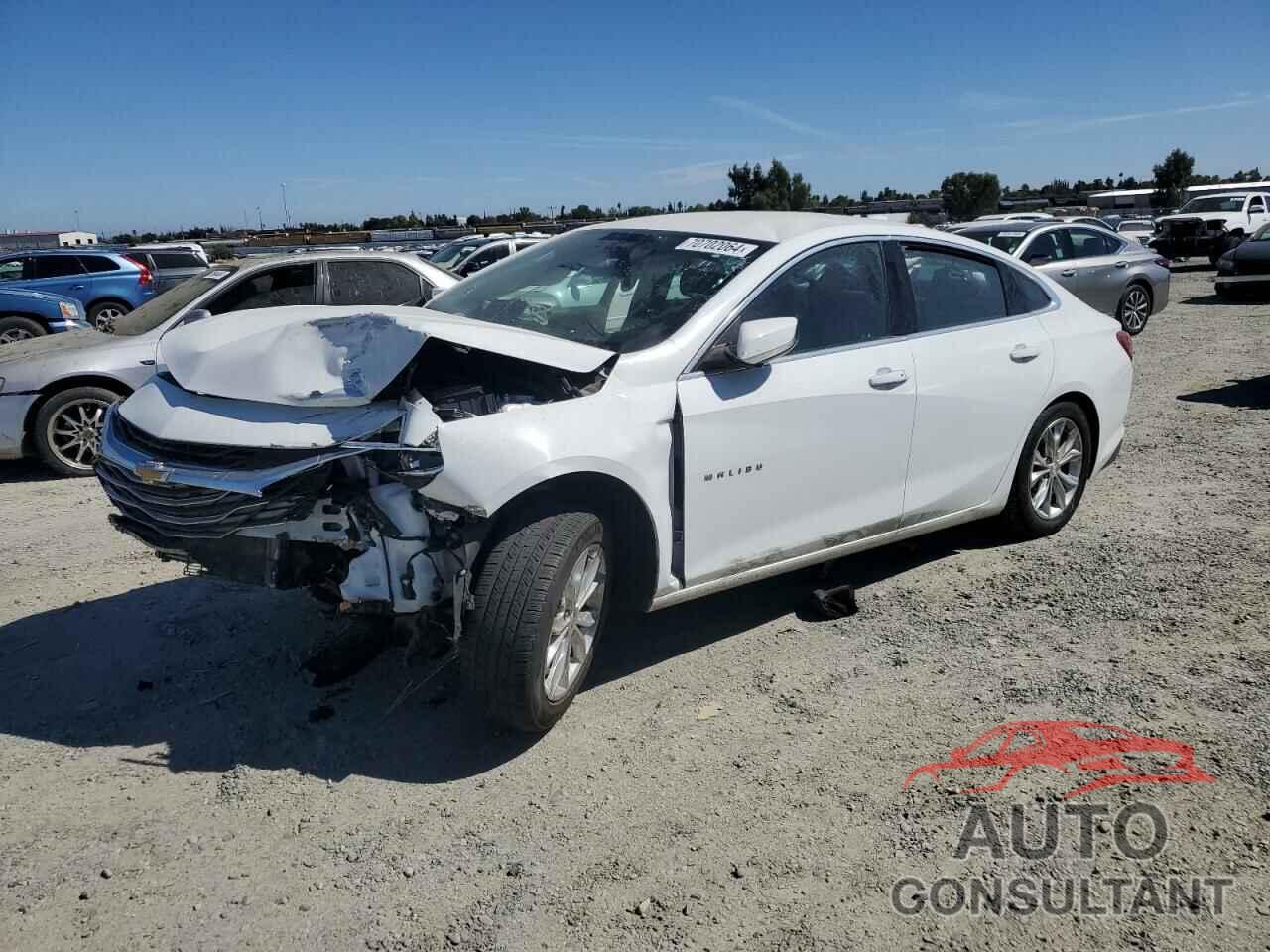 CHEVROLET MALIBU 2020 - 1G1ZD5ST6LF039735