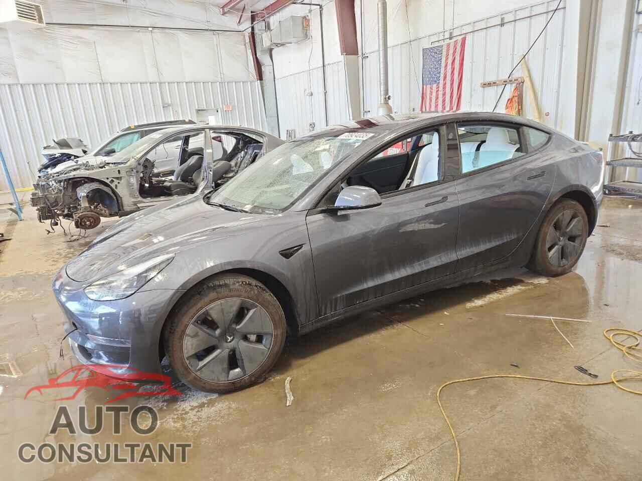 TESLA MODEL 3 2023 - 5YJ3E1EAXPF668986