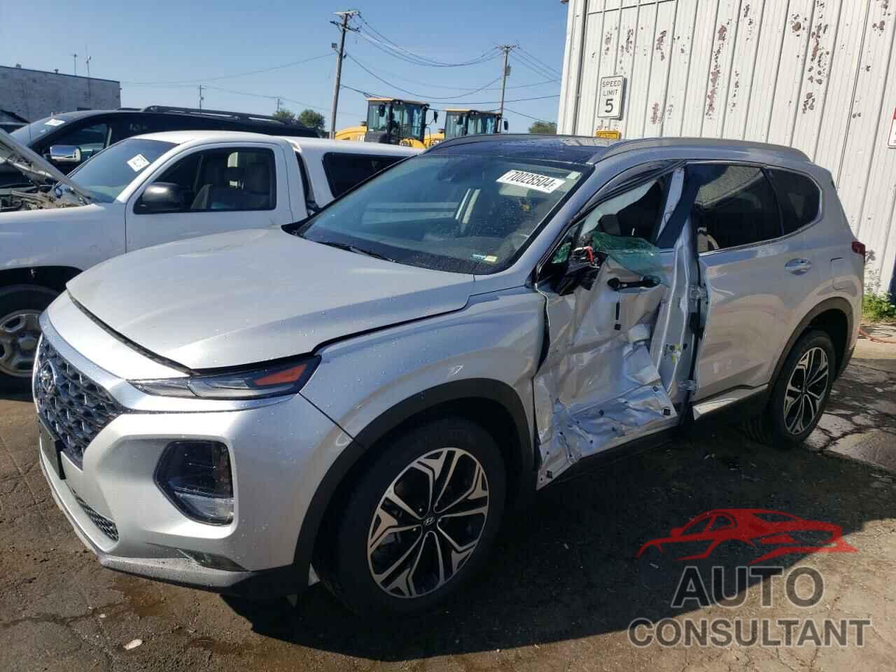 HYUNDAI SANTA FE 2019 - 5NMS5CAA8KH067001