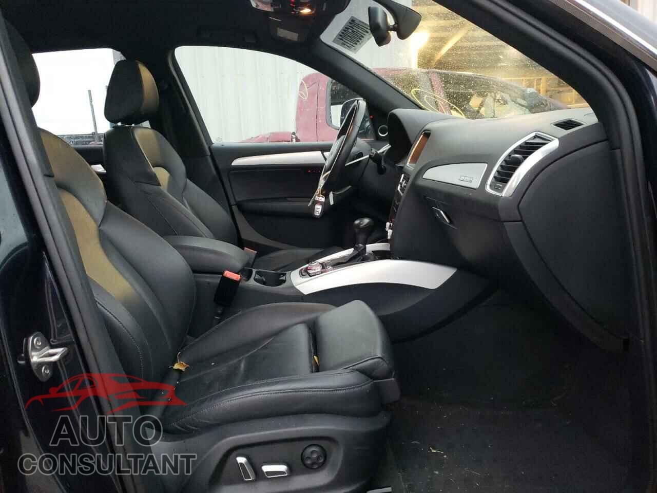 AUDI Q5 2017 - WA1M2AFP6HA046499