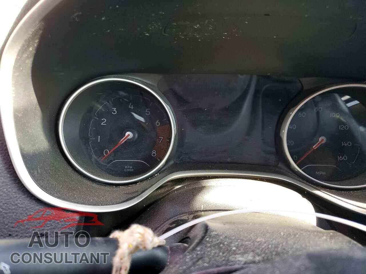 JEEP COMPASS 2018 - 3C4NJDCB2JT395410