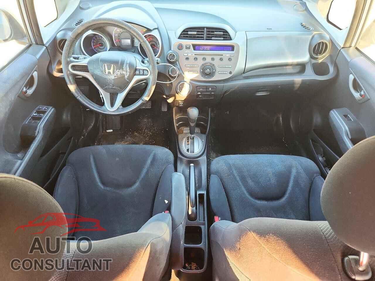 HONDA FIT 2011 - JHMGE8H55BC024499