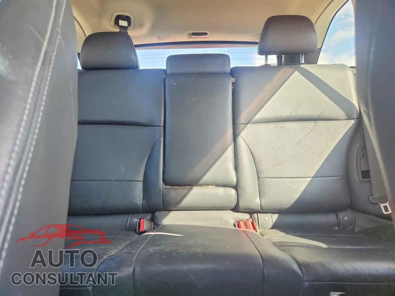 SUBARU OUTBACK 2015 - 4S4BSBNC8F3247576