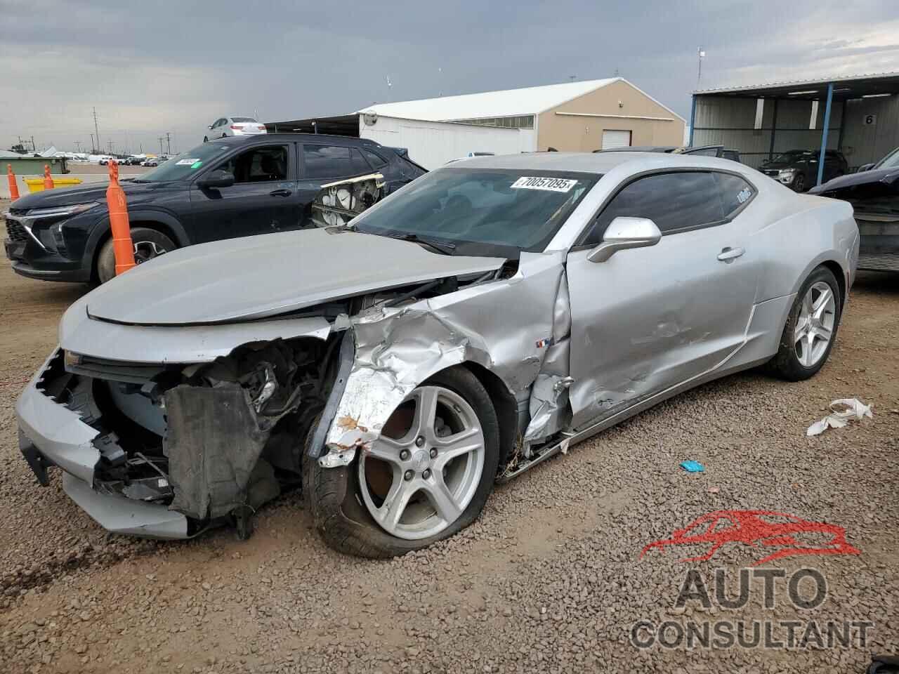 CHEVROLET CAMARO 2017 - 1G1FB1RS8H0177639