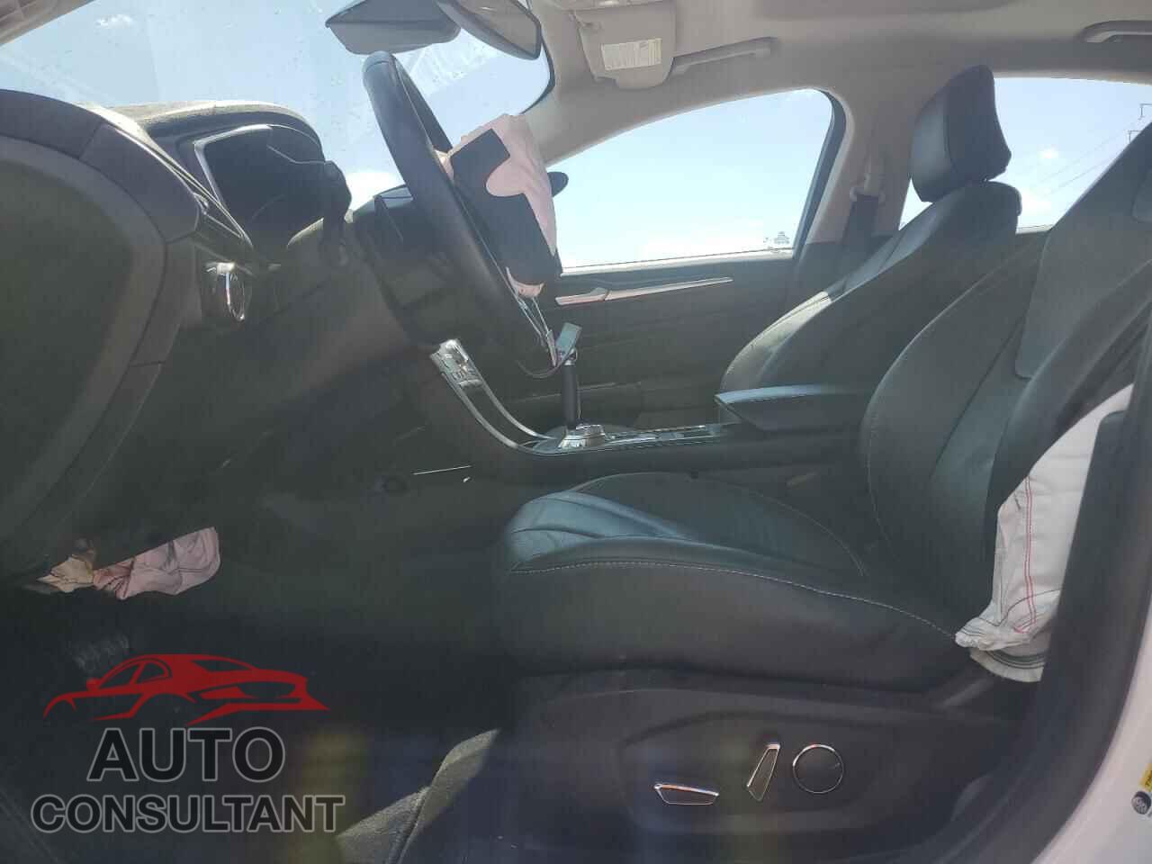 FORD FUSION 2020 - 3FA6P0D98LR249462