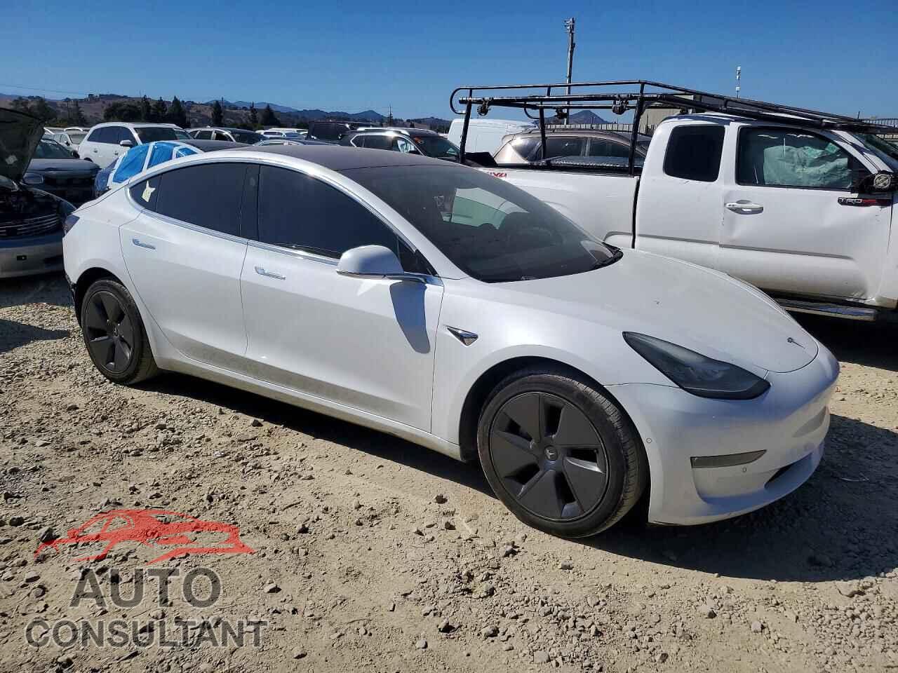 TESLA MODEL 3 2018 - 5YJ3E1EB2JF115636