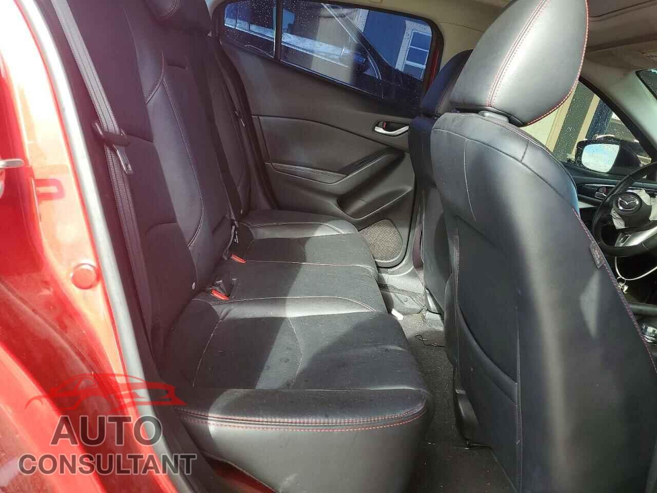 MAZDA 3 2016 - JM1BM1W3XG1297237