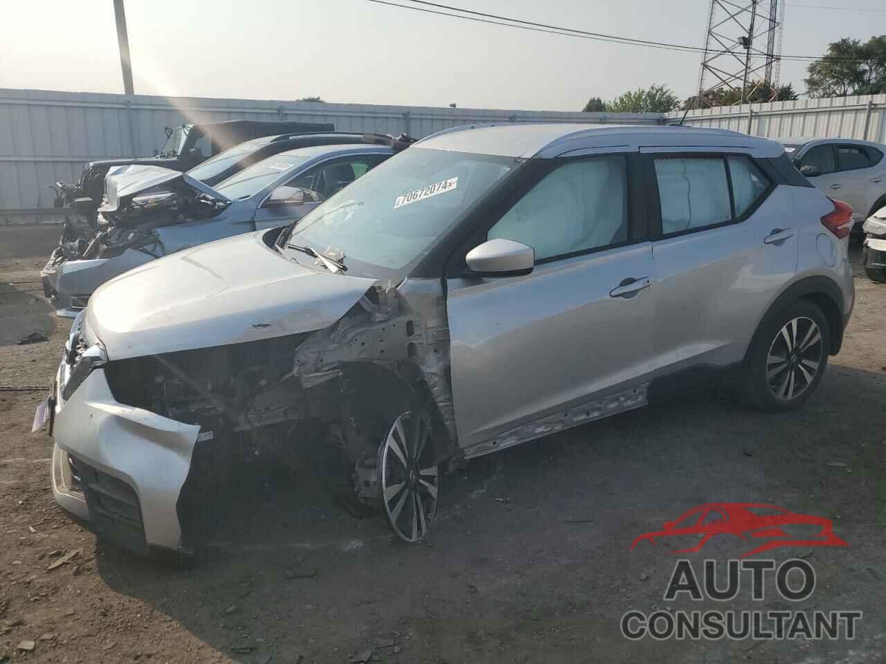 NISSAN KICKS 2020 - 3N1CP5CV2LL502709