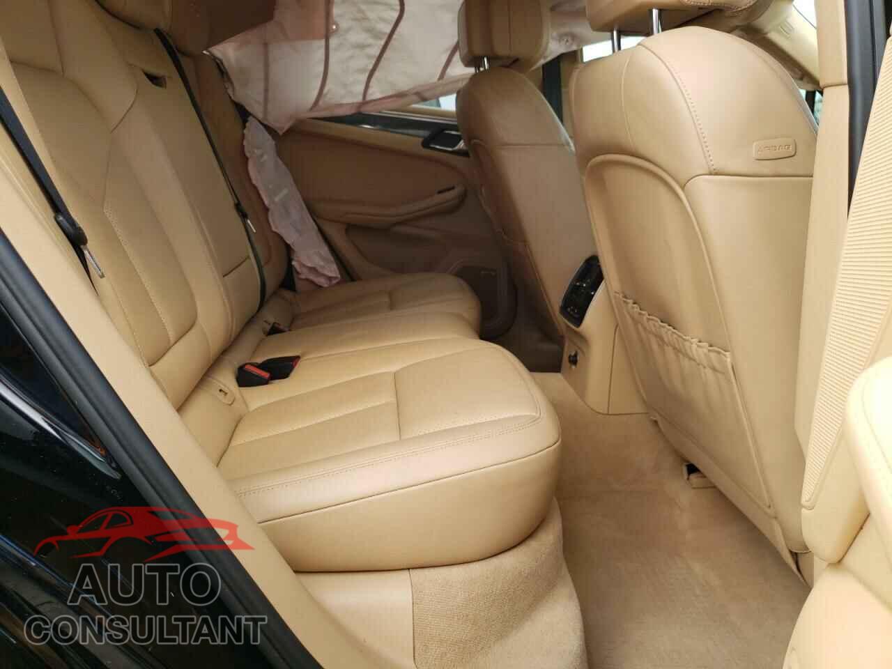 PORSCHE MACAN 2017 - WP1AG2A5XHLB50230