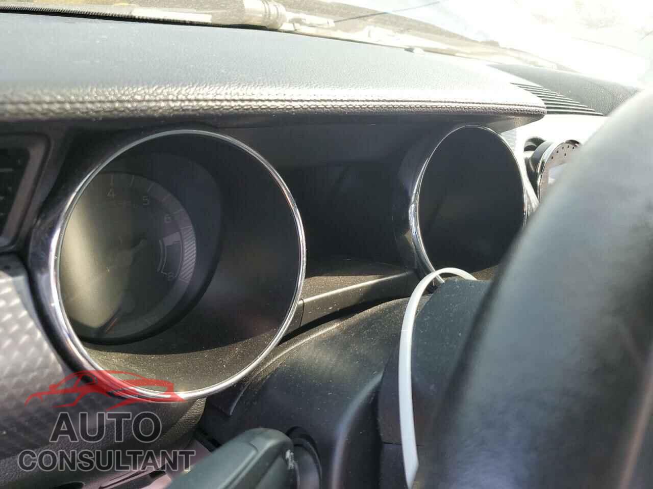 FORD MUSTANG 2017 - 1FA6P8CF2H5301846