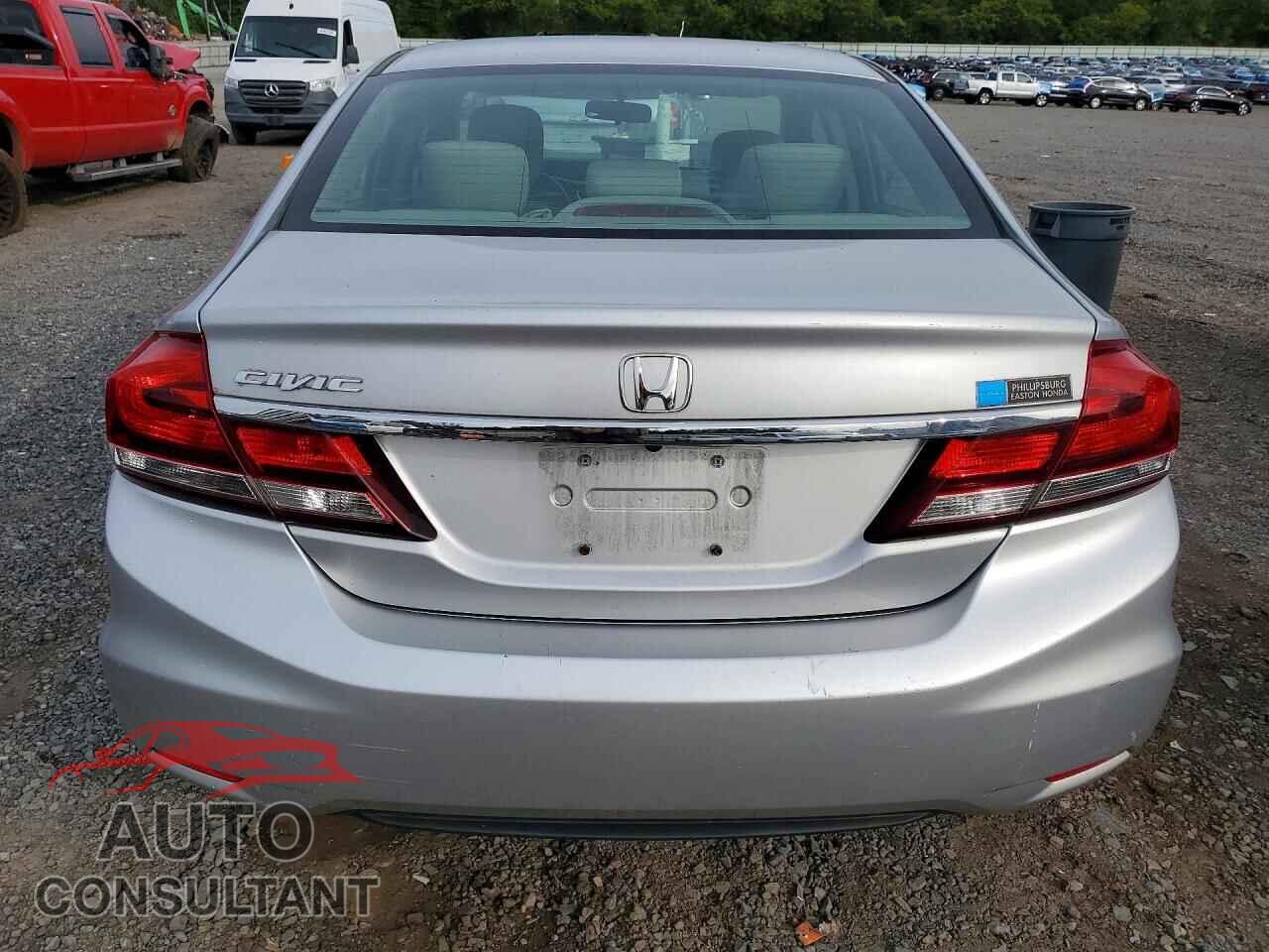 HONDA CIVIC 2015 - 19XFB2F57FE202014