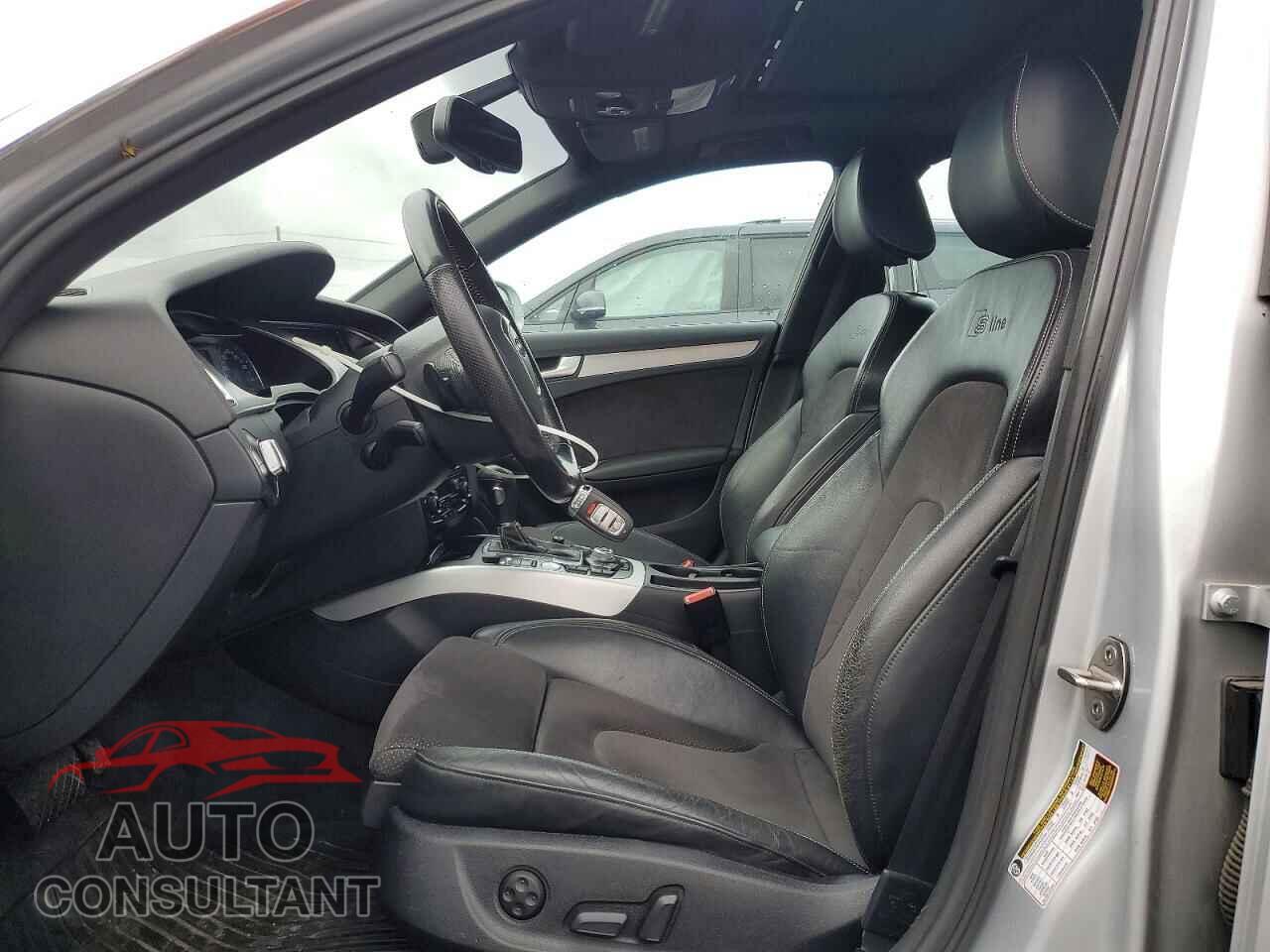 AUDI A4 2012 - WAUKFCFL8CN012752