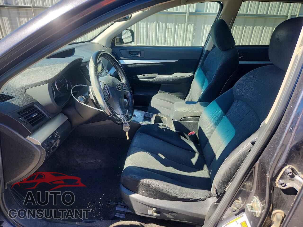 SUBARU OUTBACK 2013 - 4S4BRCCC6D3281775